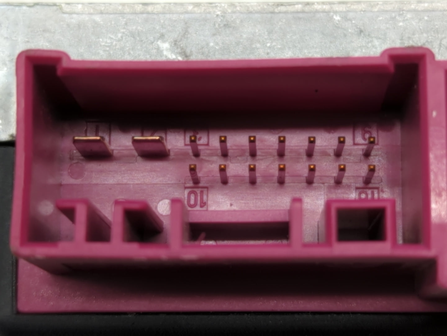 2009-2016 Bmw Z4 Chassis Control Module Ccm Bcm Body Control - Oemusedautoparts1.com