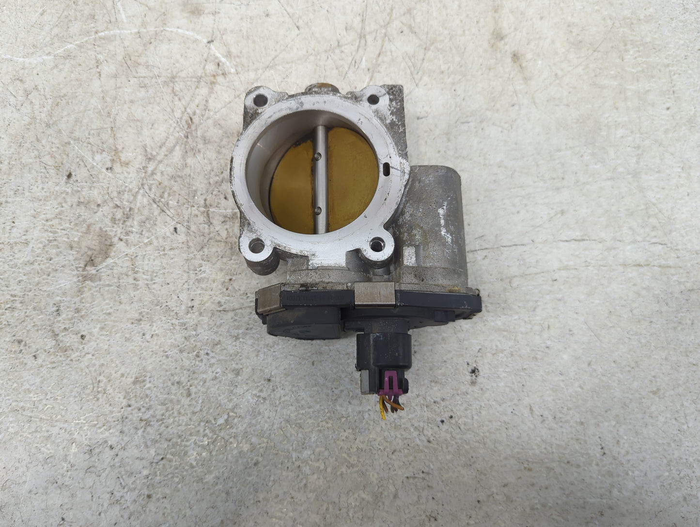 2008-2011 Buick Enclave Throttle Body Fits Fits 2007 2008 2009 2010 2011 OEM Used Auto Parts - Oemusedautoparts1.com