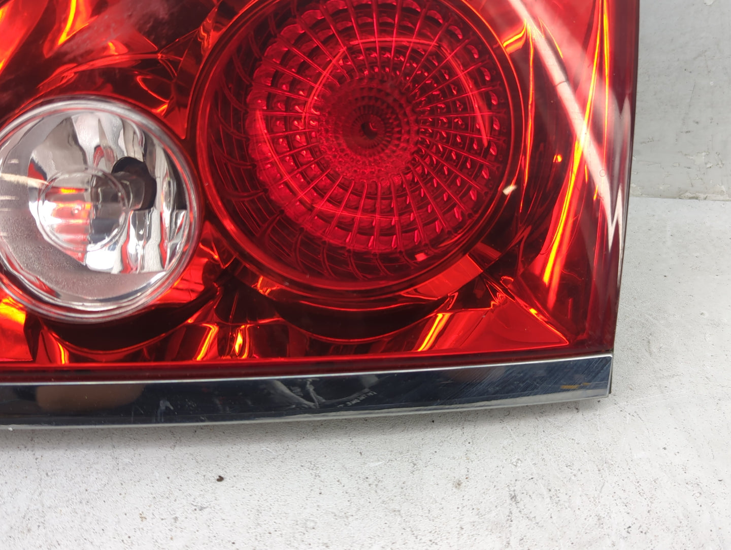 2008-2012 Buick Enclave Tail Light Assembly Driver Left OEM P/N:22071AB Fits Fits 2008 2009 2010 2011 2012 OEM Used Auto Par