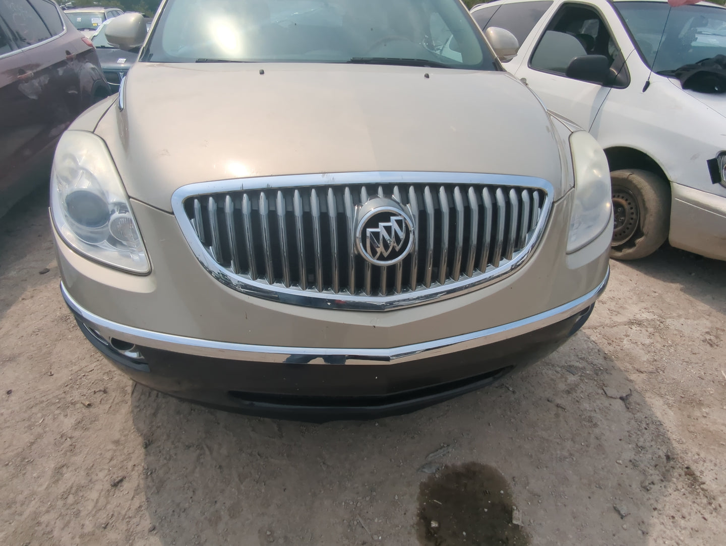 2008-2012 Buick Enclave Front Grille Bumper Not Included Chrome - Oemusedautoparts1.com