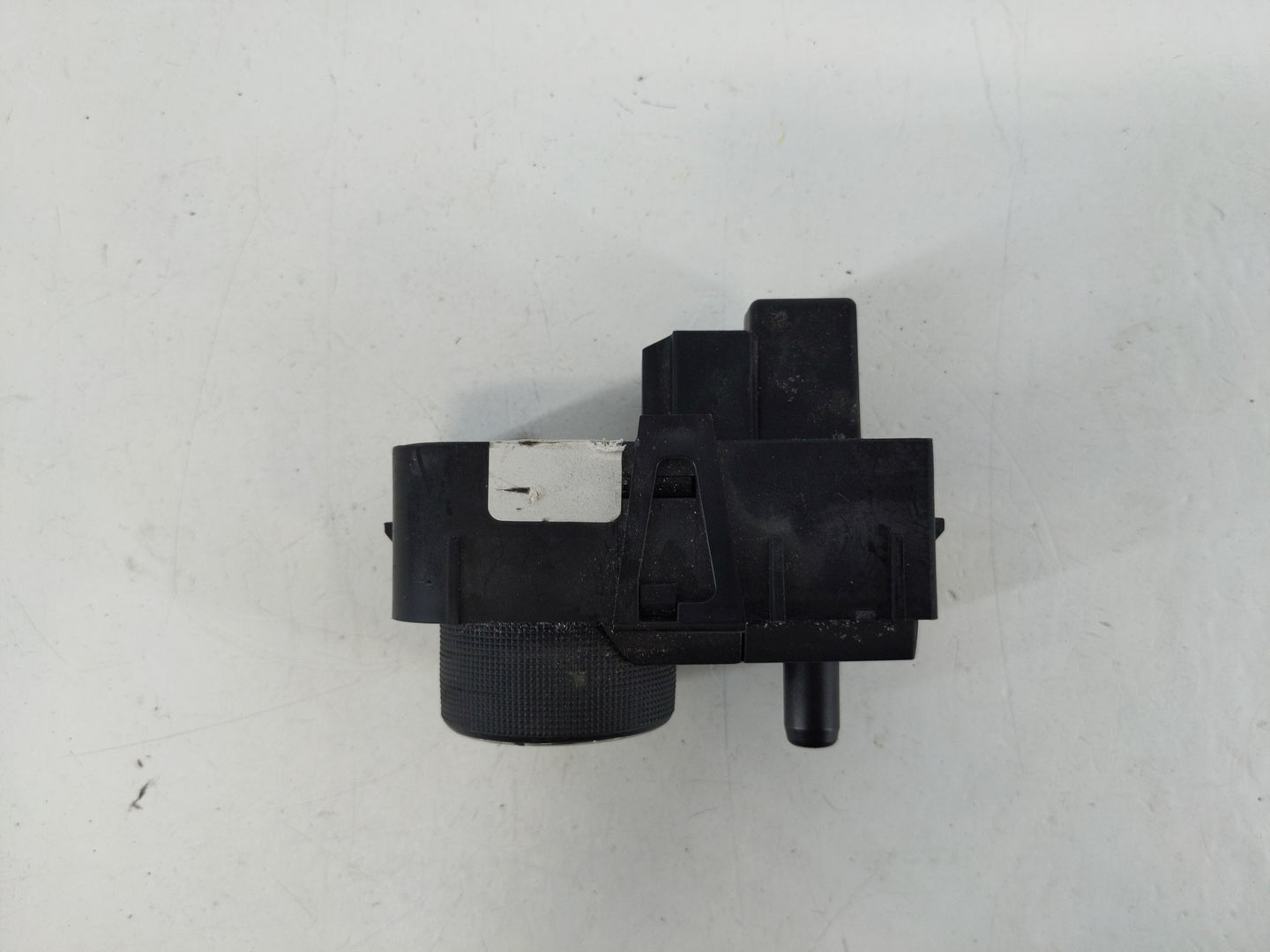 2009 Buick Enclave Headlight Head Light Switch Lamp Control - Oemusedautoparts1.com