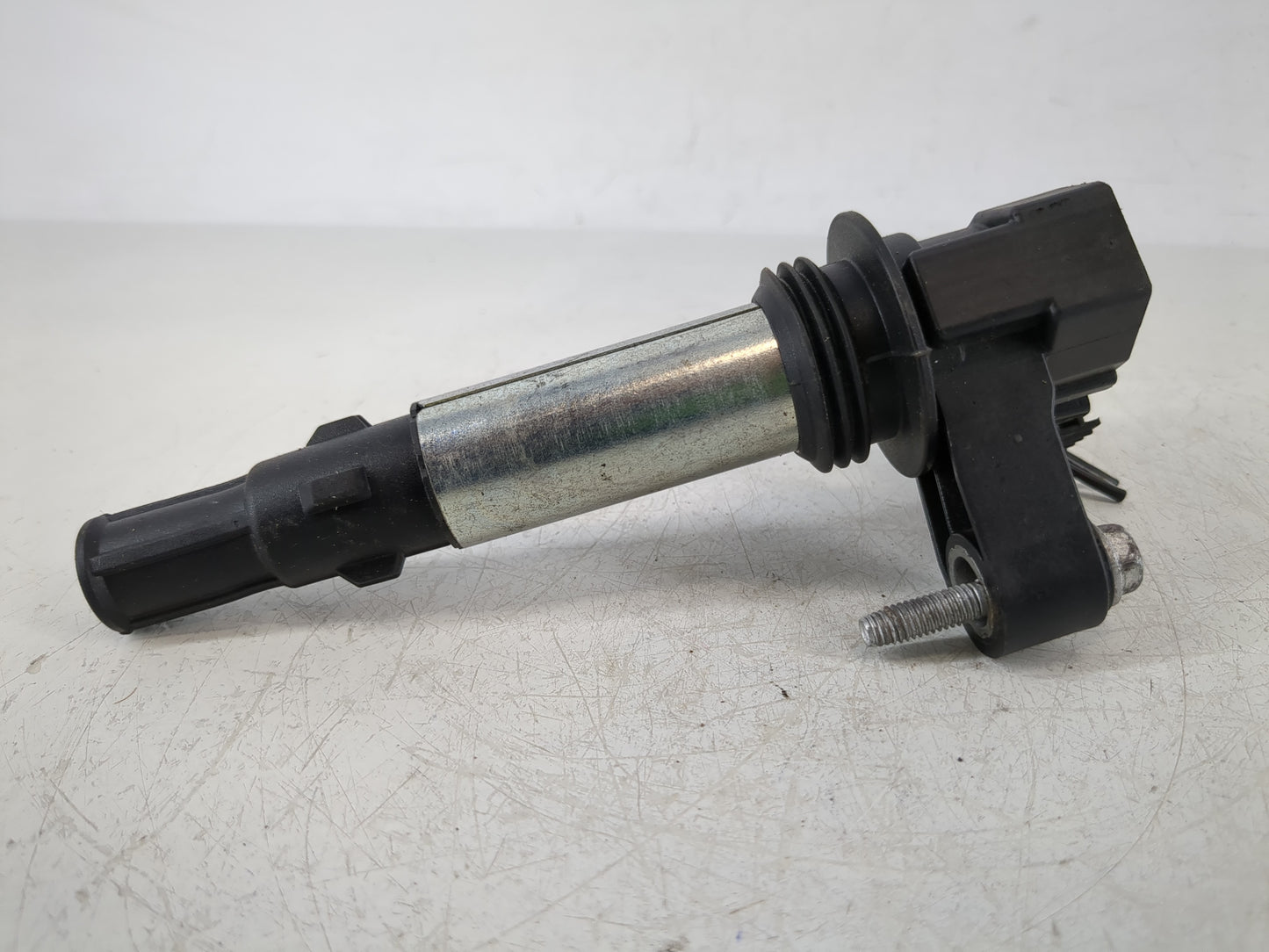 2009-2009 Buick Enclave Ignition Coil Igniter Pack - Oemusedautoparts1.com