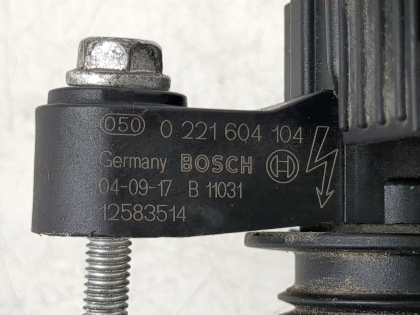 2009-2009 Buick Enclave Ignition Coil Igniter Pack - Oemusedautoparts1.com