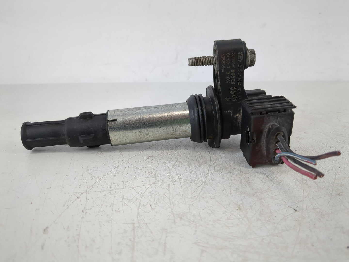 2009-2009 Buick Enclave Ignition Coil Igniter Pack - Oemusedautoparts1.com