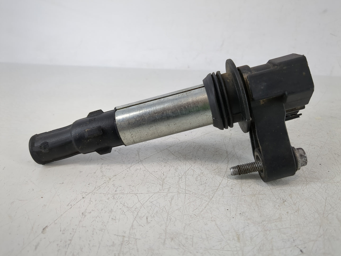2009-2009 Buick Enclave Ignition Coil Igniter Pack - Oemusedautoparts1.com