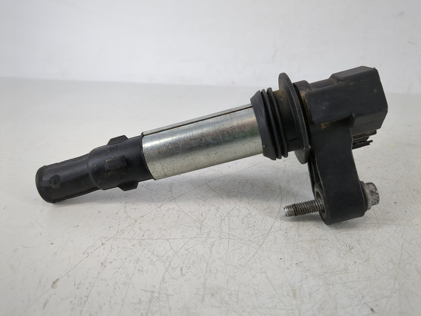 2009-2009 Buick Enclave Ignition Coil Igniter Pack - Oemusedautoparts1.com