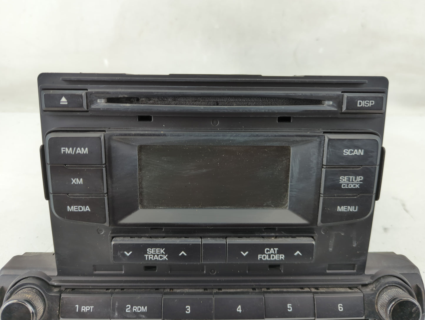 2009 Buick Enclave Radio AM FM Cd Player Receiver Replacement P/N:96170-F2100UAT Fits OEM Used Auto Parts - Oemusedautoparts