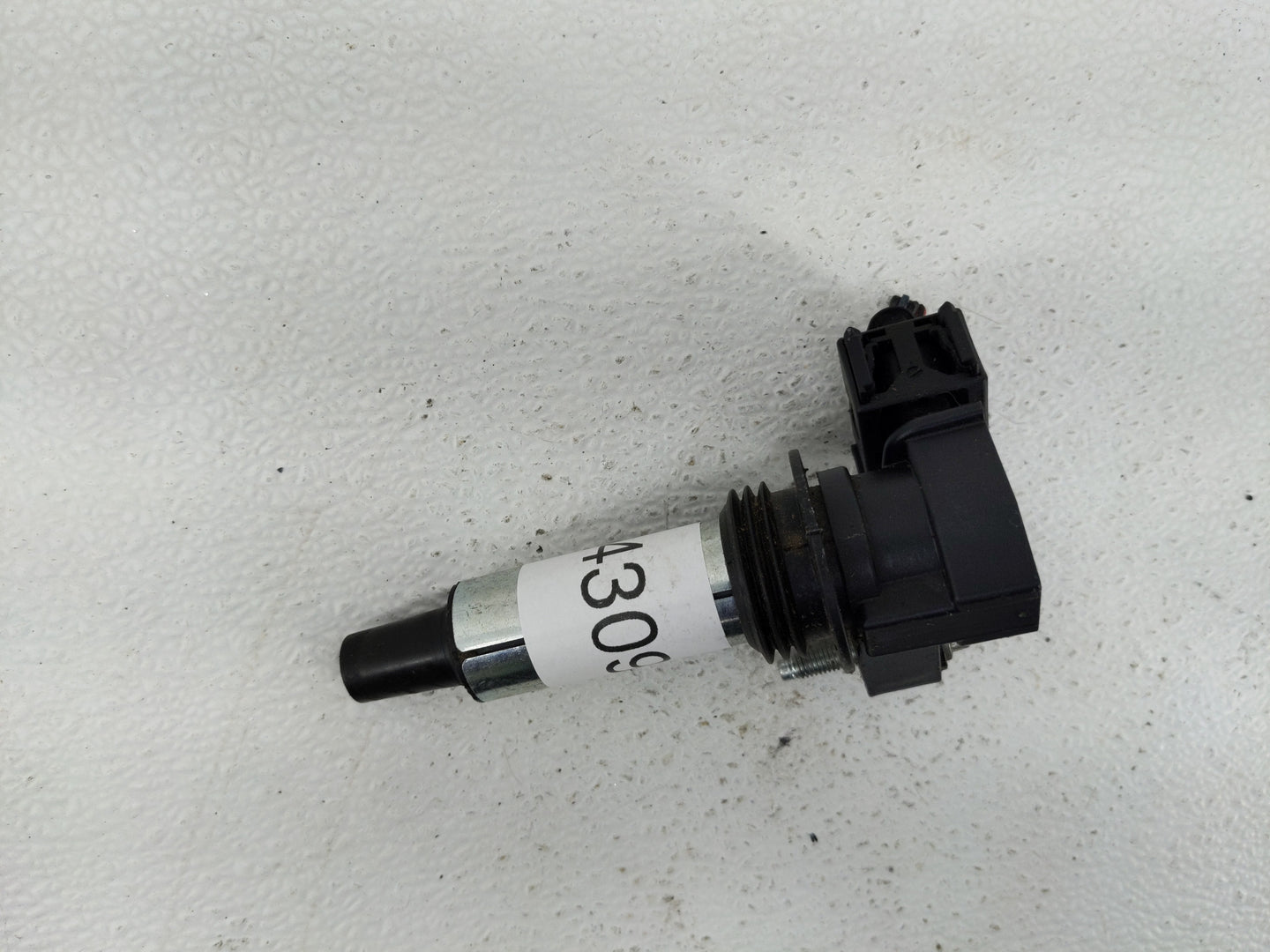 2009-2009 Buick Enclave Ignition Coil Igniter Pack - Oemusedautoparts1.com