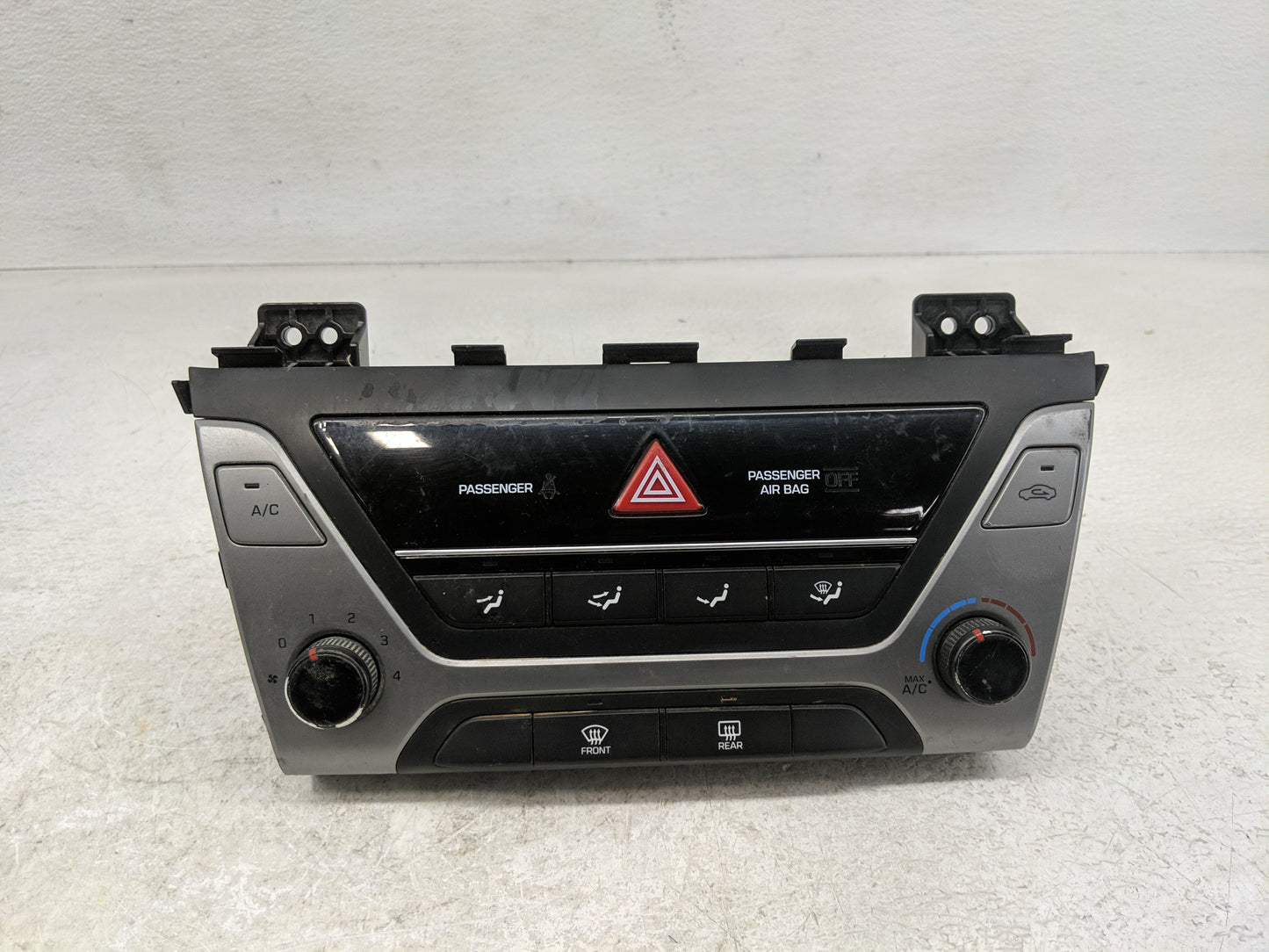 2008-2017 Buick Enclave Climate Control Module Temperature AC/Heater Replacement Fits OEM Used Auto Parts - Oemusedautoparts