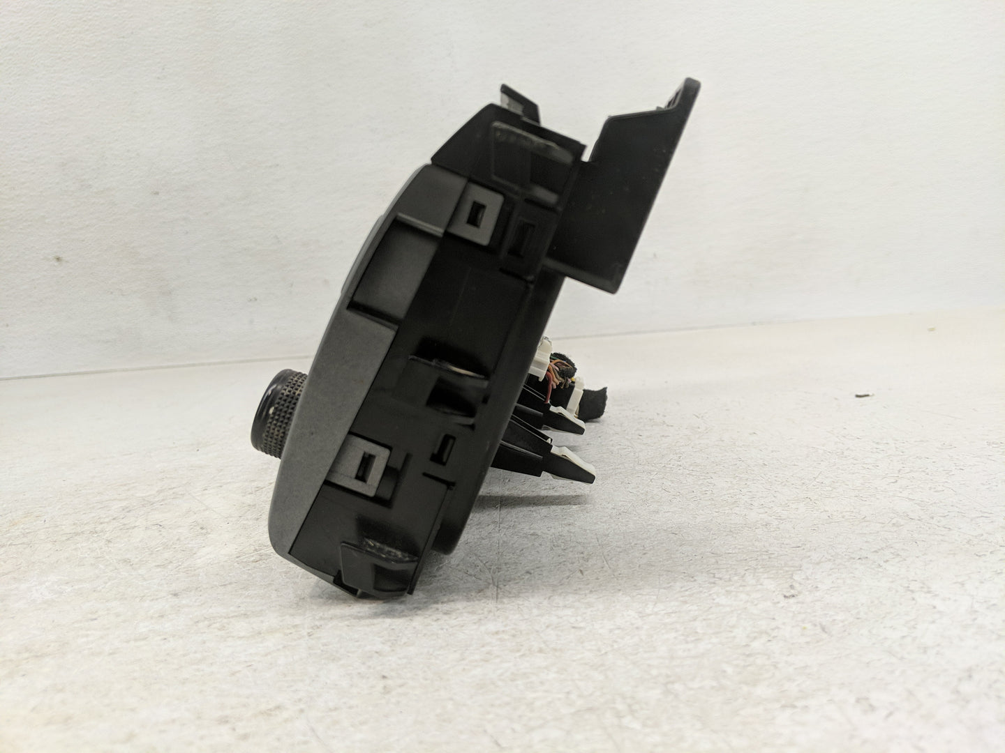 2008-2017 Buick Enclave Climate Control Module Temperature AC/Heater Replacement Fits OEM Used Auto Parts - Oemusedautoparts