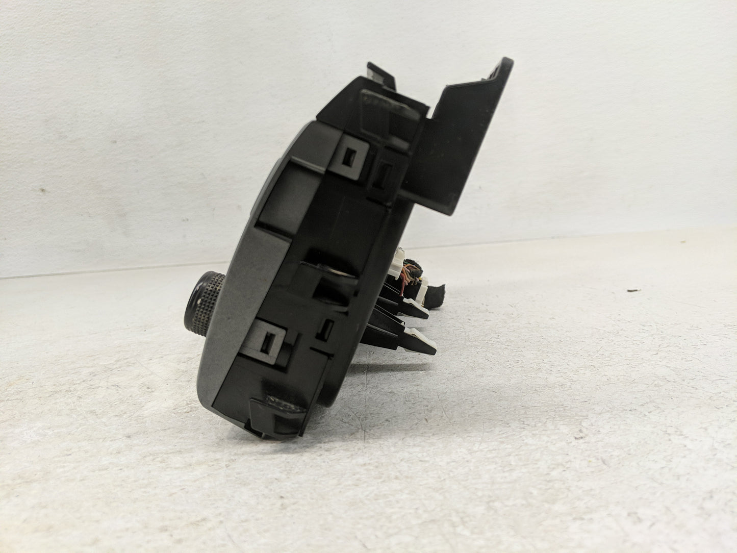 2008-2017 Buick Enclave Climate Control Module Temperature AC/Heater Replacement Fits OEM Used Auto Parts - Oemusedautoparts