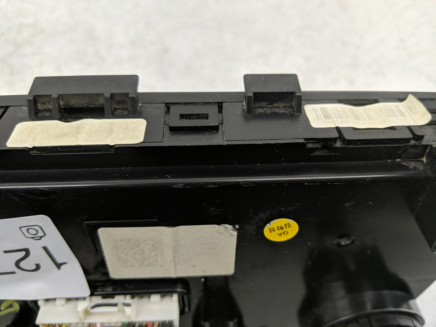 2008-2017 Buick Enclave Climate Control Module Temperature AC/Heater Replacement Fits OEM Used Auto Parts - Oemusedautoparts
