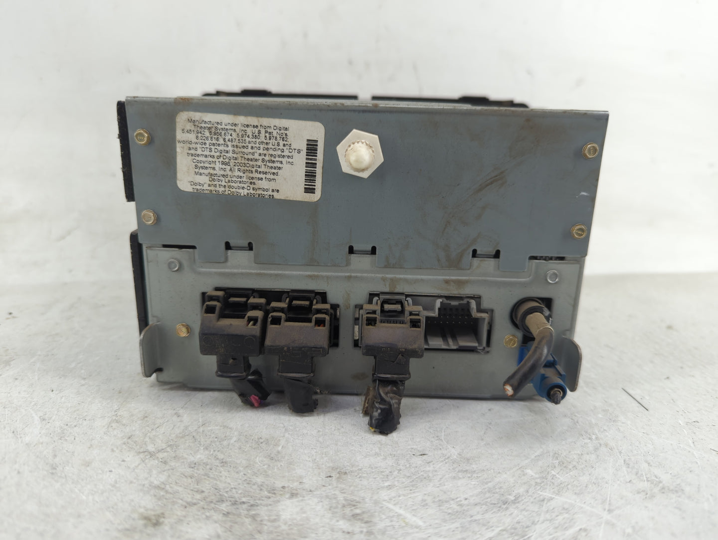 2009 Buick Enclave Radio AM FM Cd Player Receiver Replacement P/N:20792738 Fits OEM Used Auto Parts - Oemusedautoparts1.com