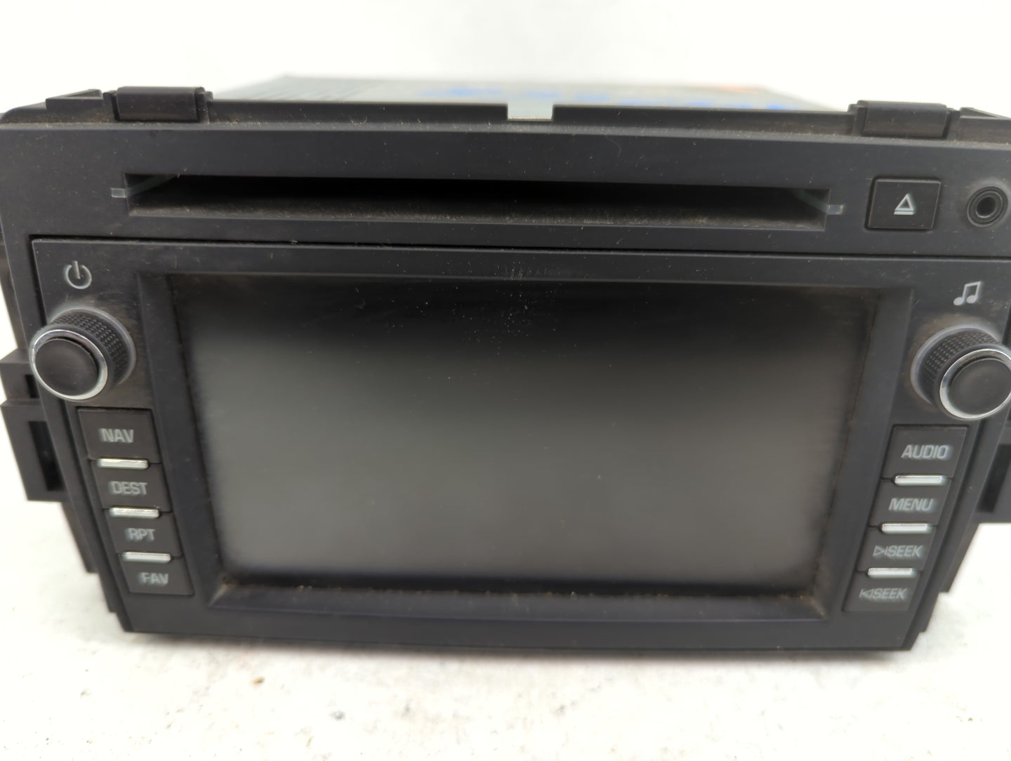 2009 Buick Enclave Radio AM FM Cd Player Receiver Replacement P/N:20792739 Fits OEM Used Auto Parts - Oemusedautoparts1.com