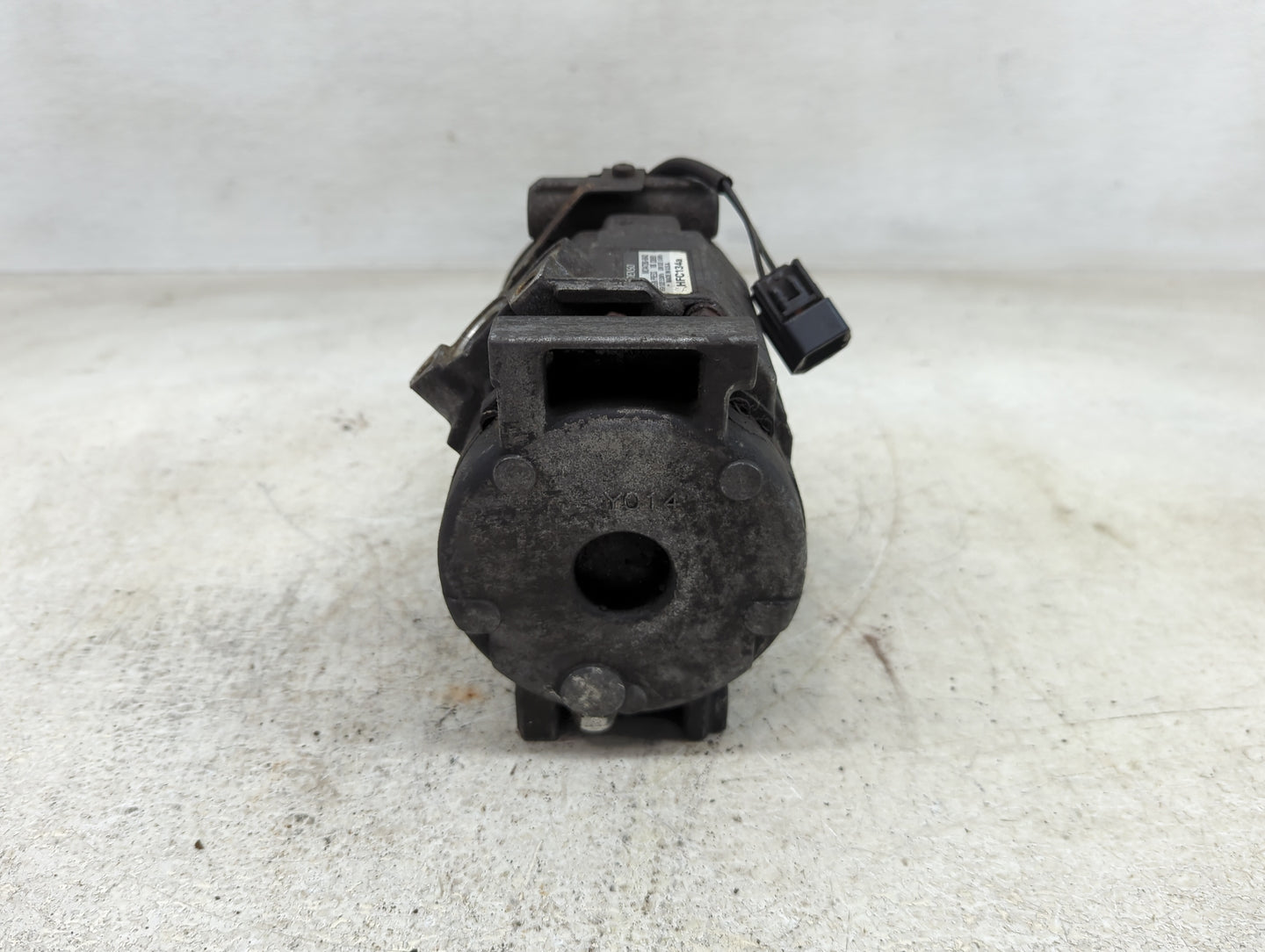 2008-2012 Buick Enclave Air Conditioning A/c Ac Compressor Oem - Oemusedautoparts1.com