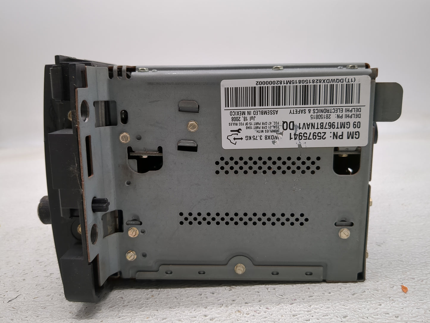 2009 Buick Enclave Radio AM FM Cd Player Receiver Replacement P/N:25975941 Fits OEM Used Auto Parts - Oemusedautoparts1.com