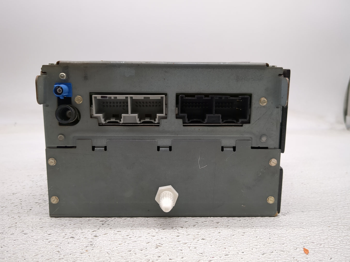 2009 Buick Enclave Radio AM FM Cd Player Receiver Replacement P/N:25975941 Fits OEM Used Auto Parts - Oemusedautoparts1.com
