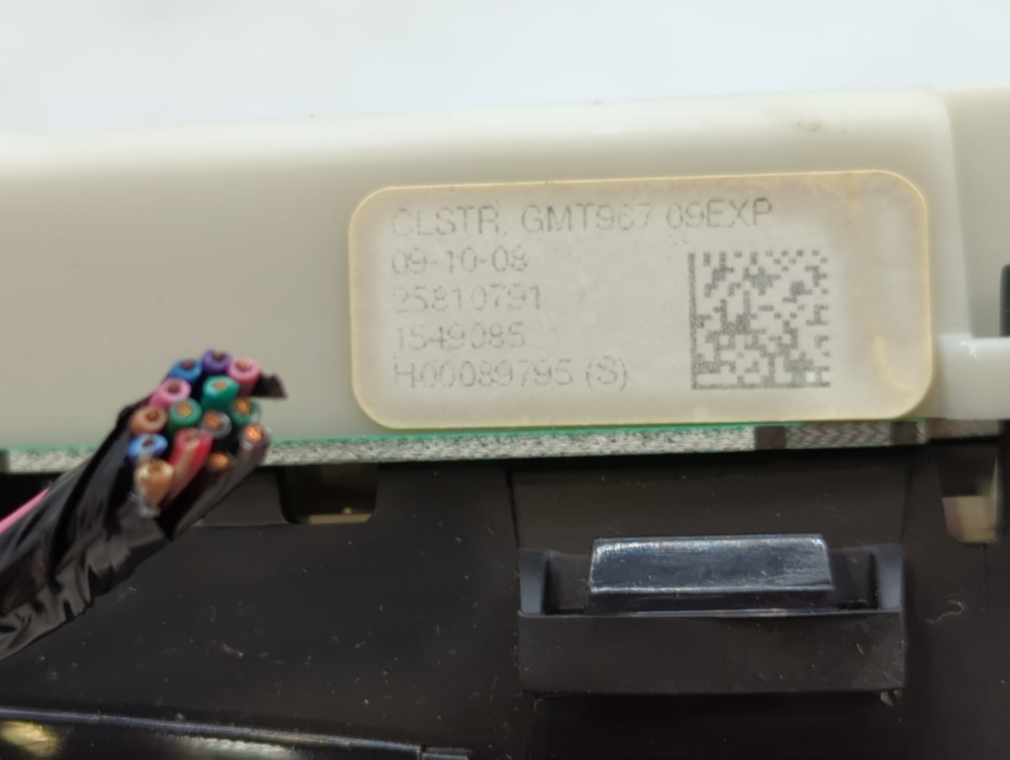 2009-2012 Buick Enclave Instrument Cluster Speedometer Gauges P/N:25810791 Fits Fits 2009 2010 2011 2012 OEM Used Auto Parts