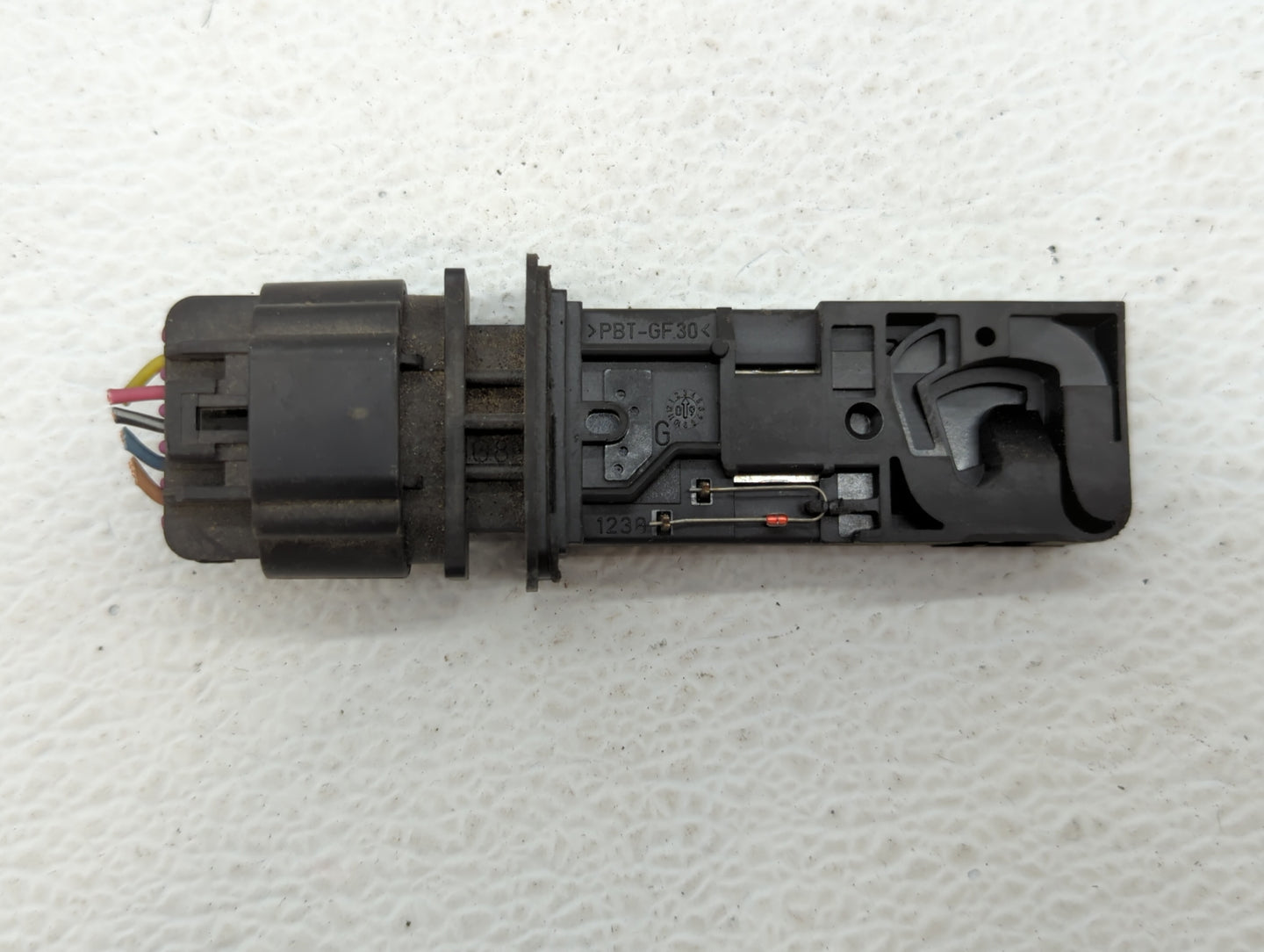 Buick Enclave Mass Air Flow Meter Maf - Oemusedautoparts1.com