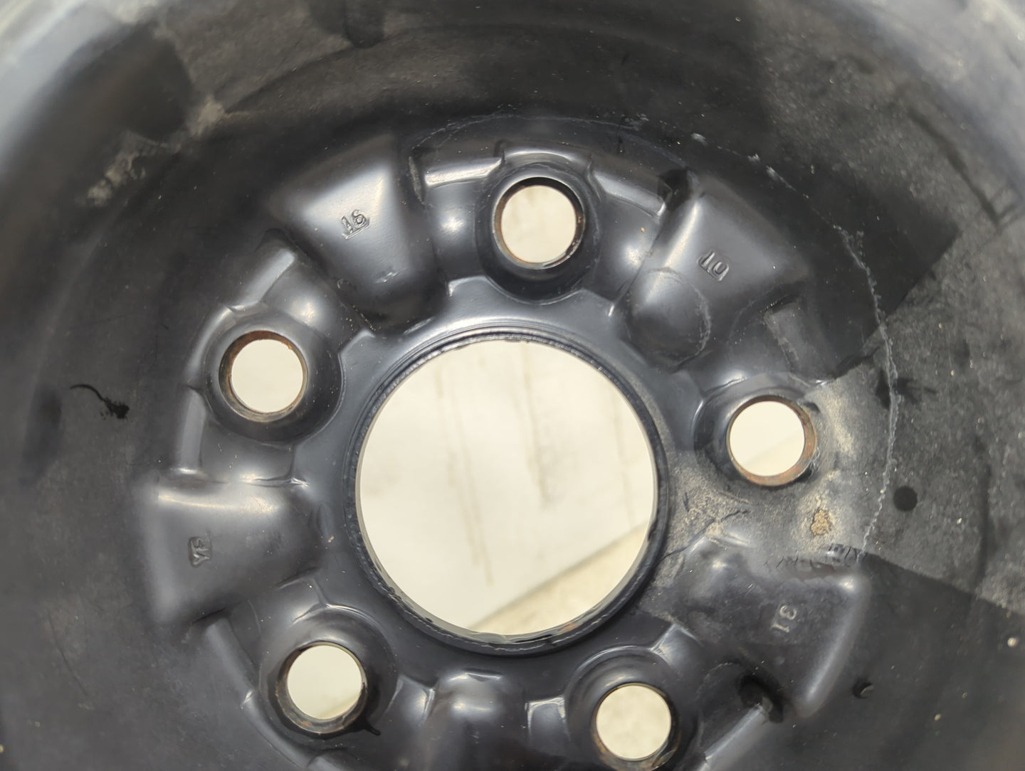 2008-2017 Buick Enclave Spare Donut Tire Wheel Rim Oem - Oemusedautoparts1.com
