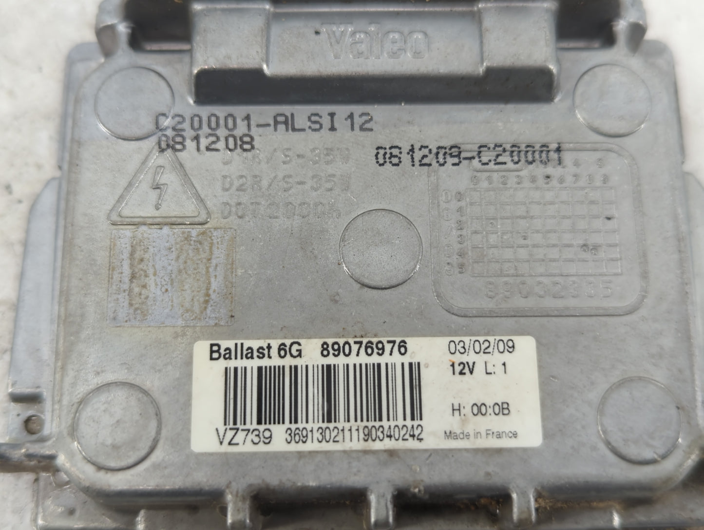 2008-2012 Buick Enclave Headlight Ballast Head Light - Oemusedautoparts1.com