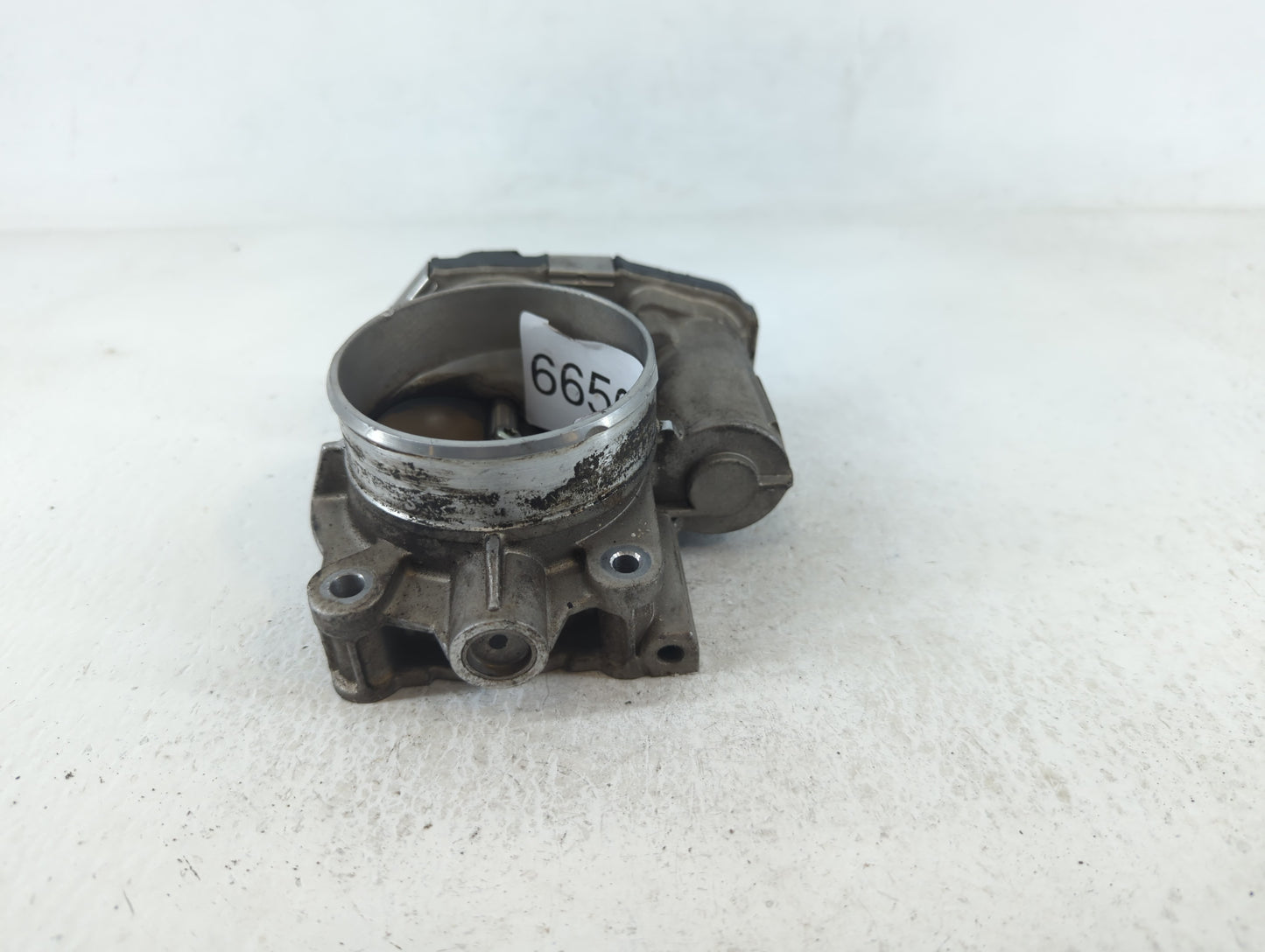 2008-2011 Buick Enclave Throttle Body P/N:995AA4840C Fits Fits 2007 2008 2009 2010 2011 OEM Used Auto Parts - Oemusedautopar