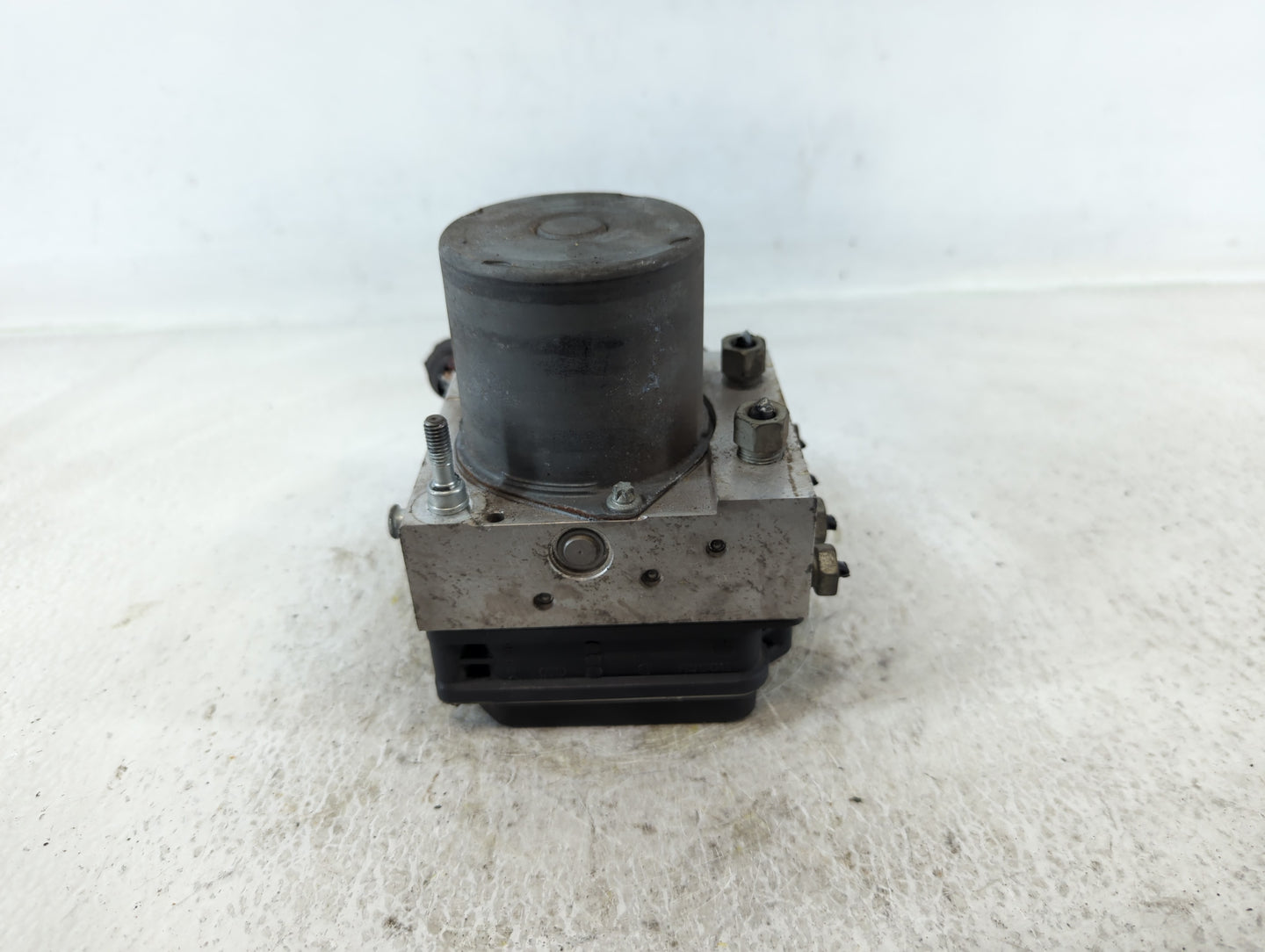 2009-2011 Buick Enclave ABS Pump Control Module Replacement P/N:0 265 230 111 01 25840315 Fits Fits 2008 2009 2010 2011 OEM 