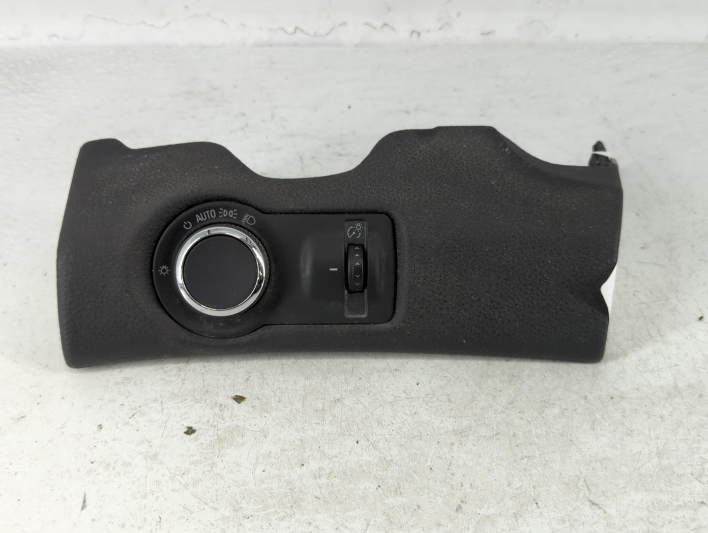 2008-2012 Buick Enclave Headlight Head Light Switch Lamp Control 23069059 - Oemusedautoparts1.com