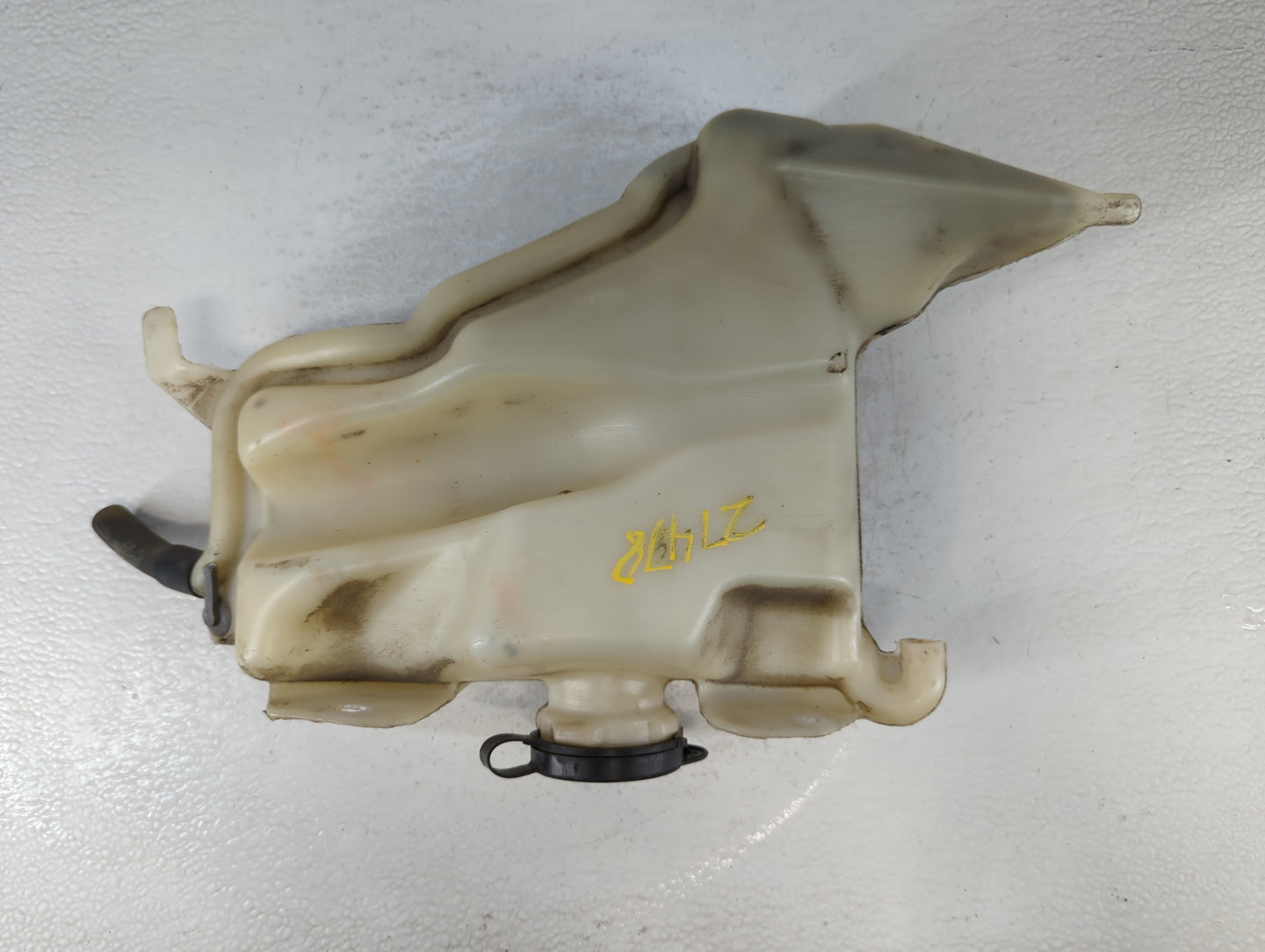 2008-2017 Buick Enclave Radiator Coolant Overflow Expansion Tank Bottle 693828 - Oemusedautoparts1.com