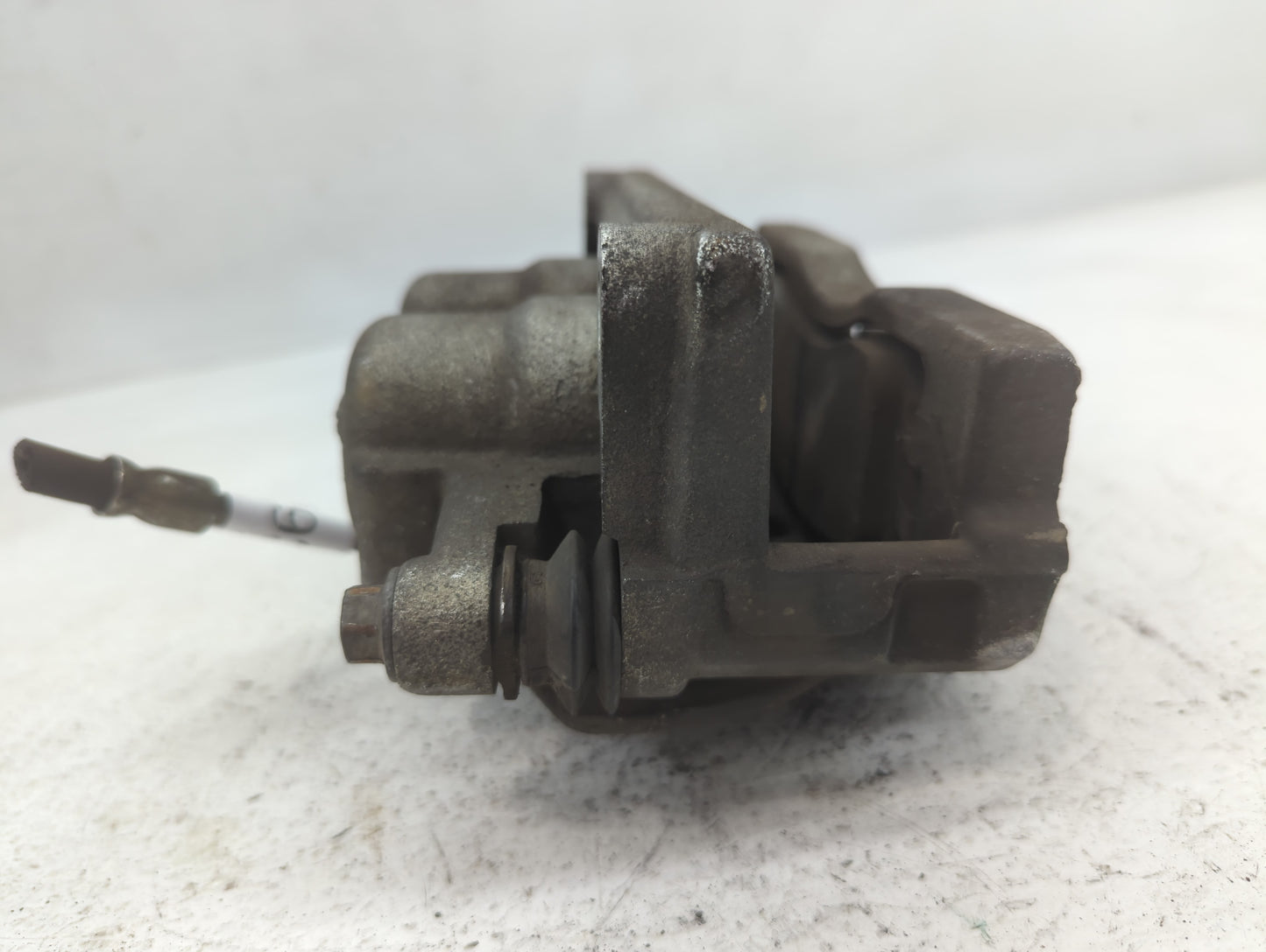 2008-2017 Buick Enclave Front Driver Left Brake Caliper - Oemusedautoparts1.com