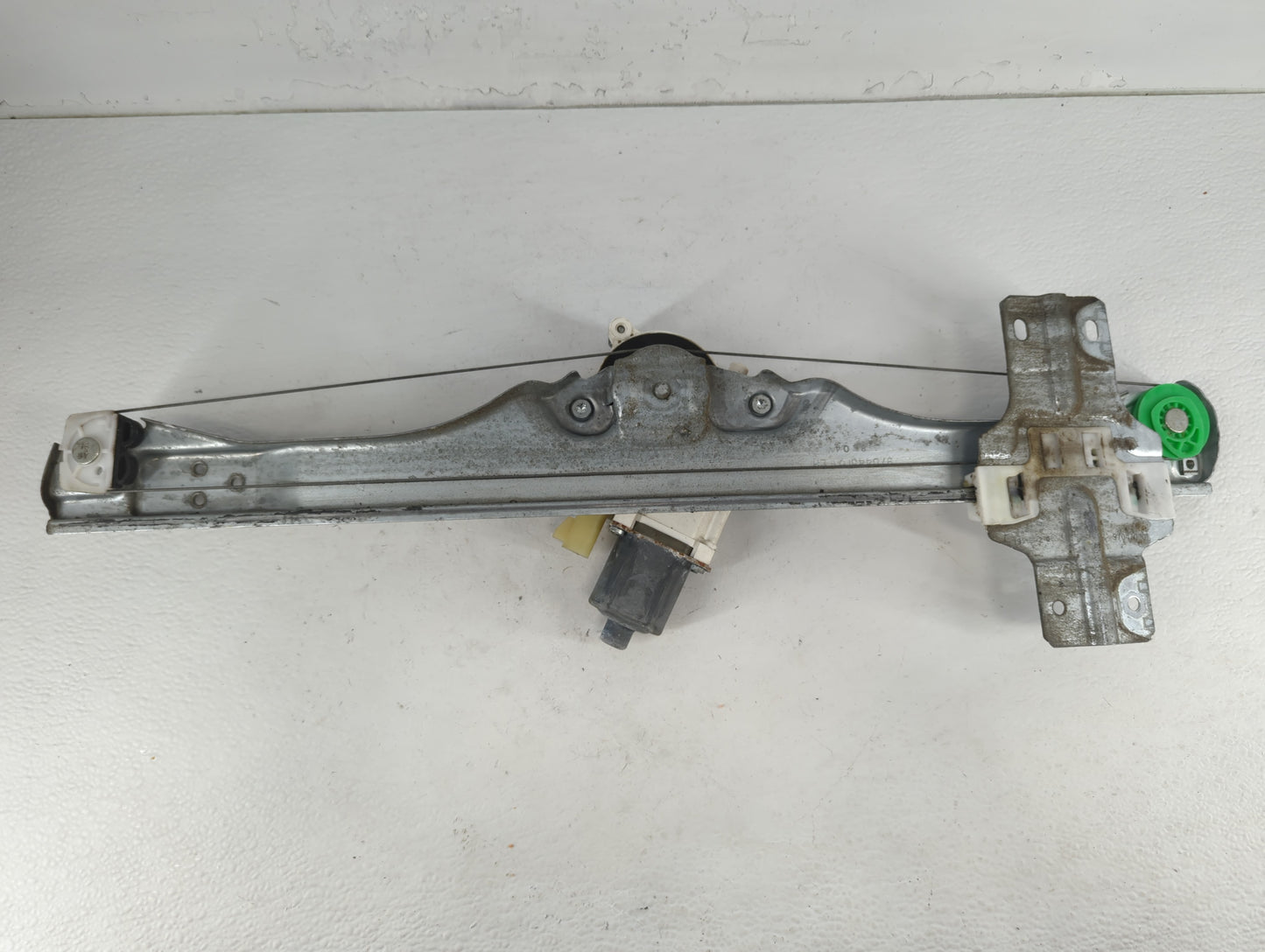 2008-2012 Buick Enclave Window Regulator Right Passenger Rear 702222 - Oemusedautoparts1.com