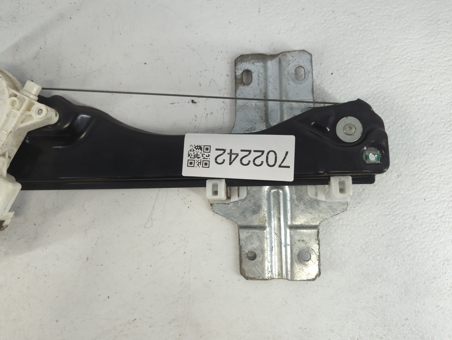 2008-2010 Buick Enclave Window Regulator Passenger Front - Oemusedautoparts1.com