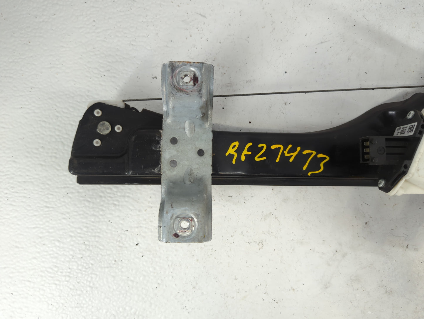 2008-2010 Buick Enclave Window Regulator Passenger Front - Oemusedautoparts1.com