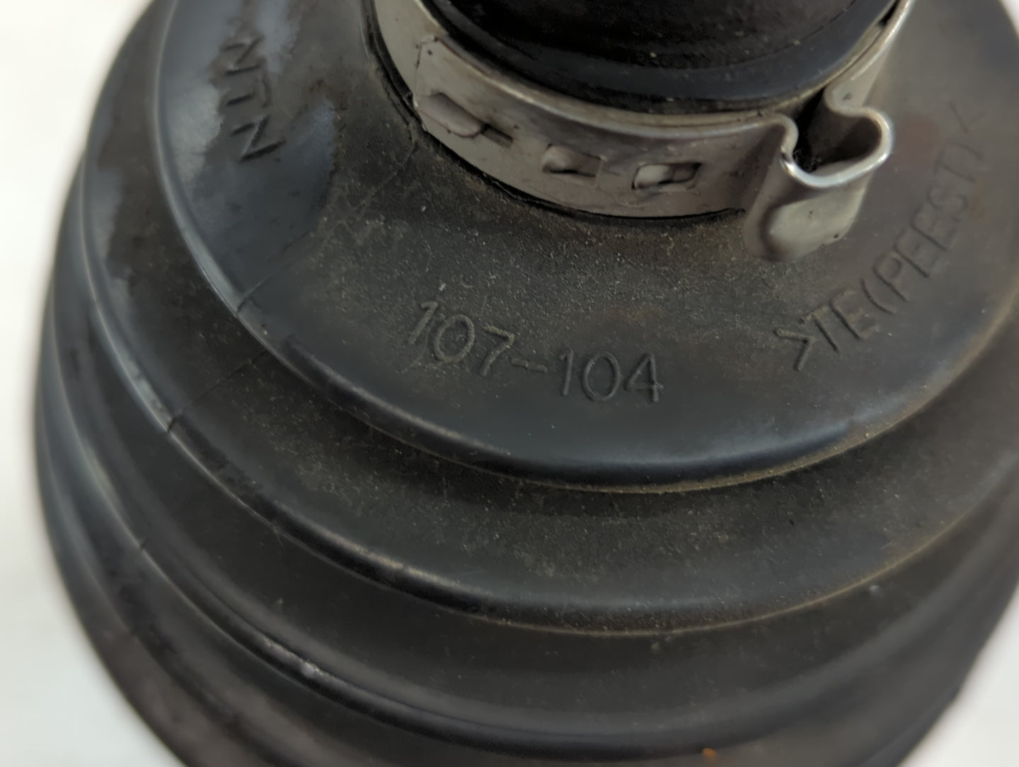 2008-2017 Buick Enclave Axle Shaft Front Driver Cv C/v - Oemusedautoparts1.com