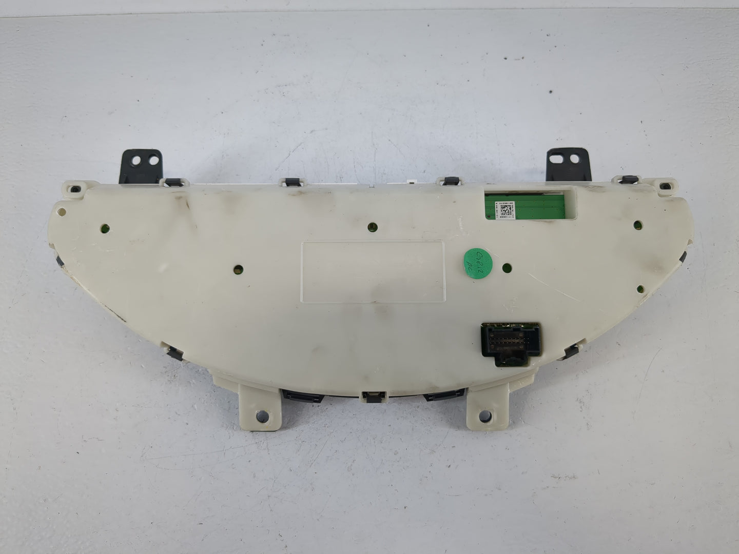 2008-2012 Buick Enclave Instrument Cluster Speedometer Gauges Fits Fits 2008 2009 2010 2011 2012 OEM Used Auto Parts - Oemus