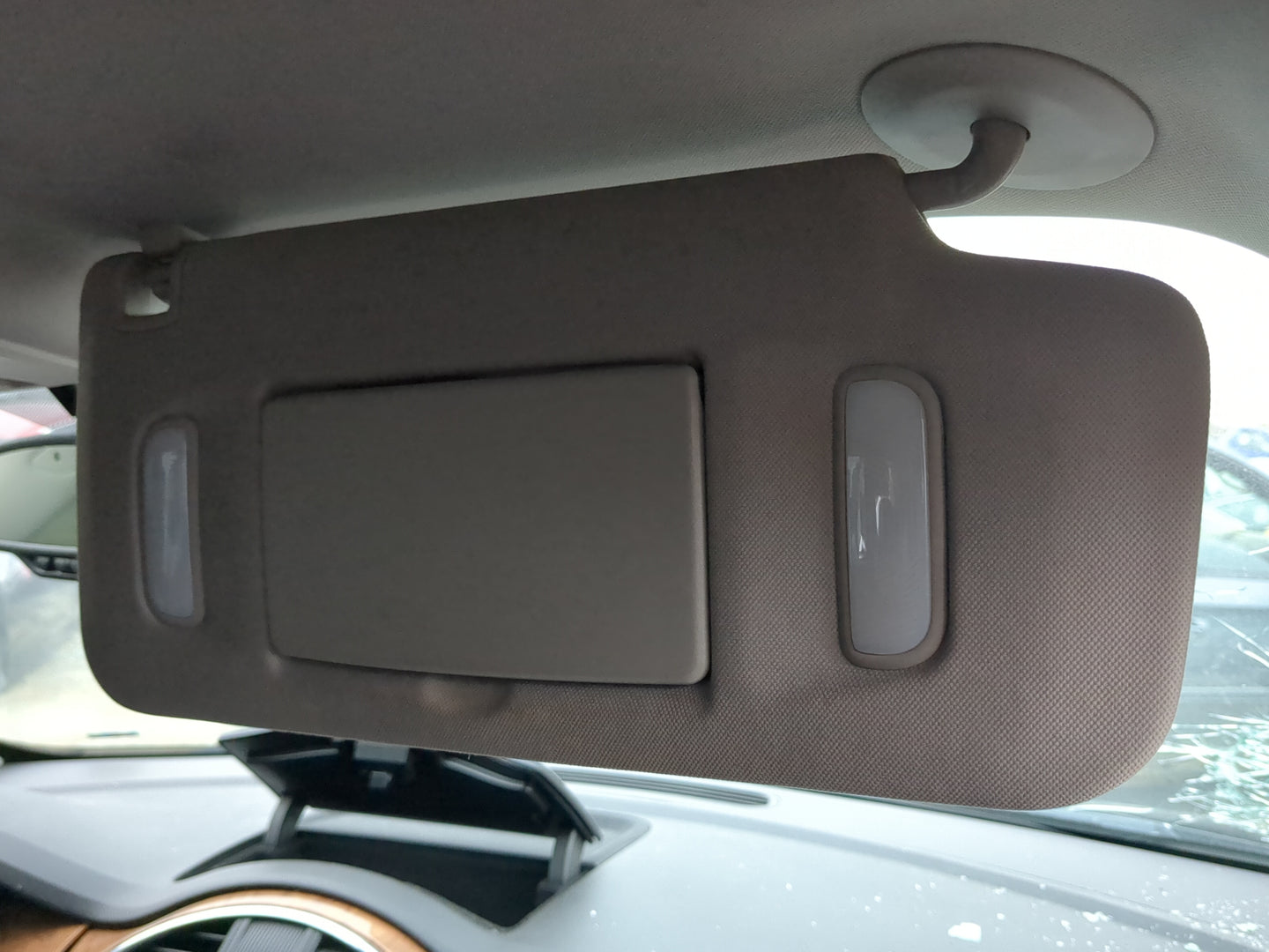 2008-2017 Buick Enclave Sun Visor Shade Replacement Passenger Right Mirror Fits OEM Used Auto Parts - Oemusedautoparts1.com