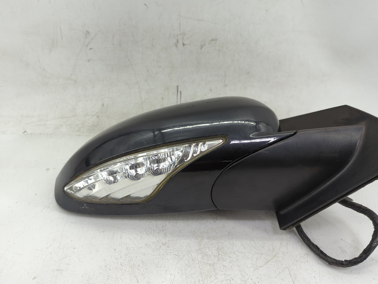 2008-2012 Buick Enclave Passenger Side View Mirror - Right Door Mirror OEM Used - Oemusedautoparts1.com