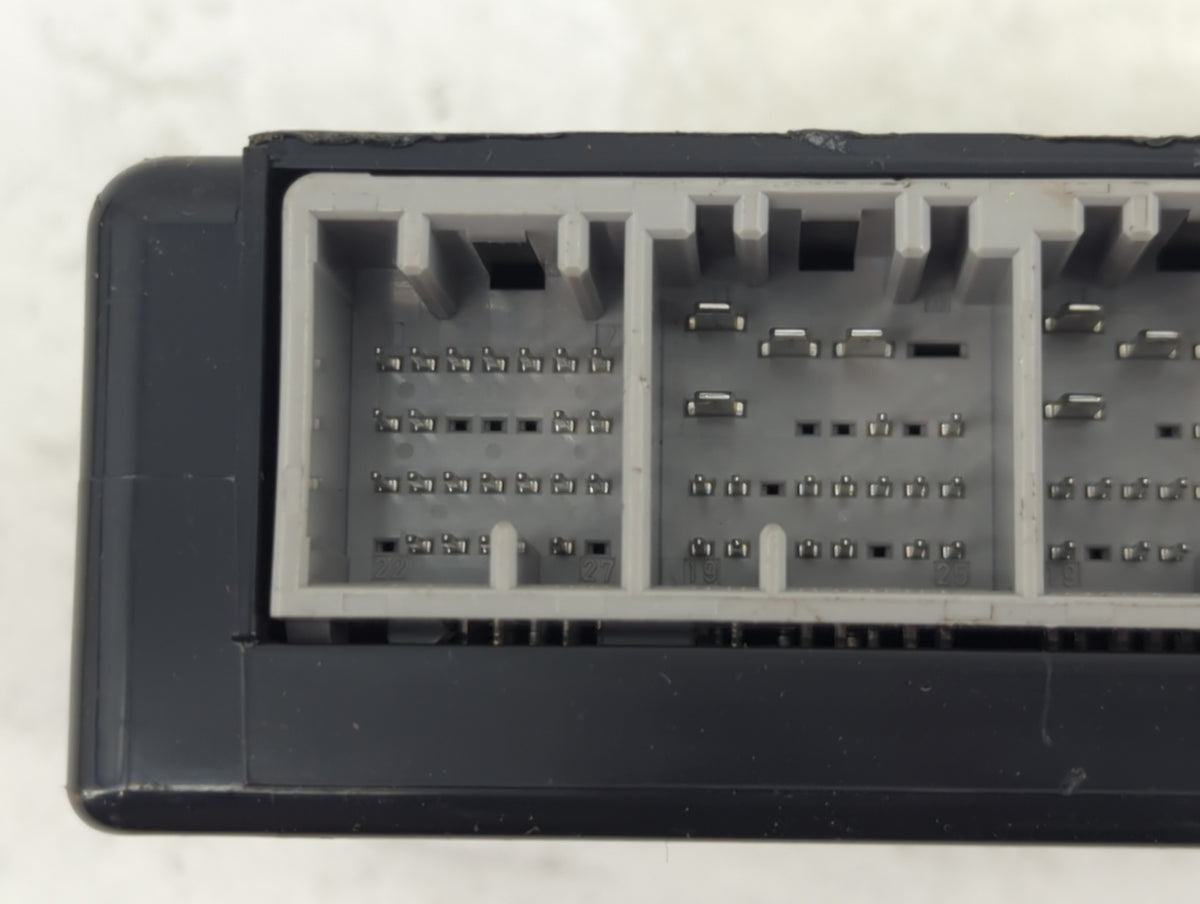 2008-2012 Buick Enclave Body Control Module Bcm Inner Cabin Fuse Box 879429 - Oemusedautoparts1.com