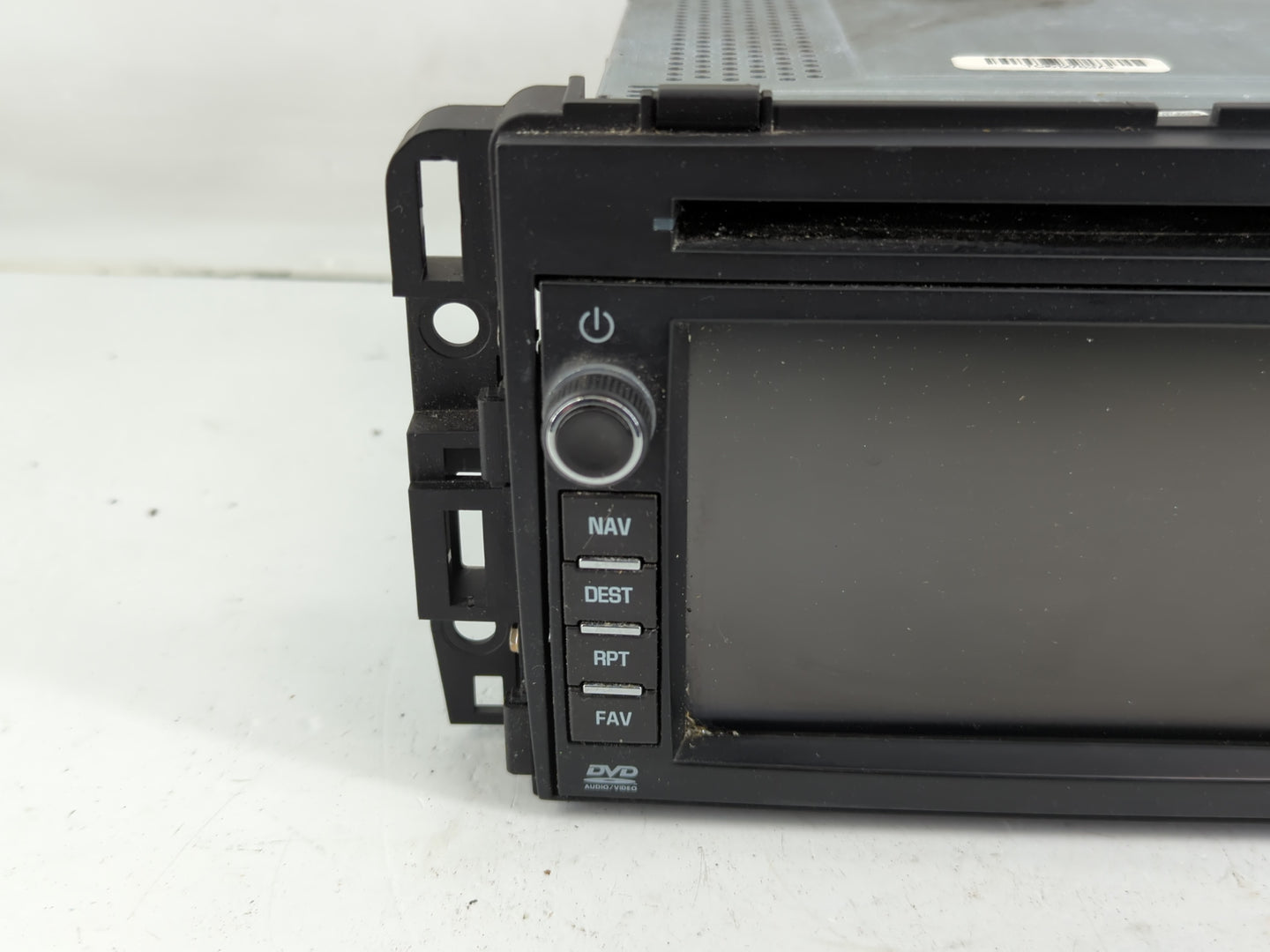 2009 Buick Enclave Radio AM FM Cd Player Receiver Replacement P/N:20792738 Fits OEM Used Auto Parts - Oemusedautoparts1.com