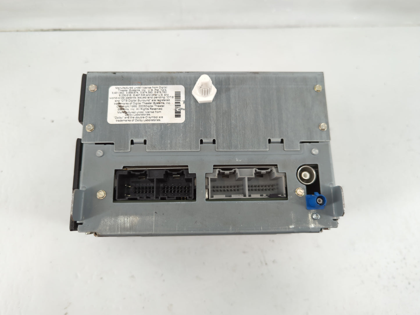 2009 Buick Enclave Radio AM FM Cd Player Receiver Replacement P/N:20792738 Fits OEM Used Auto Parts - Oemusedautoparts1.com