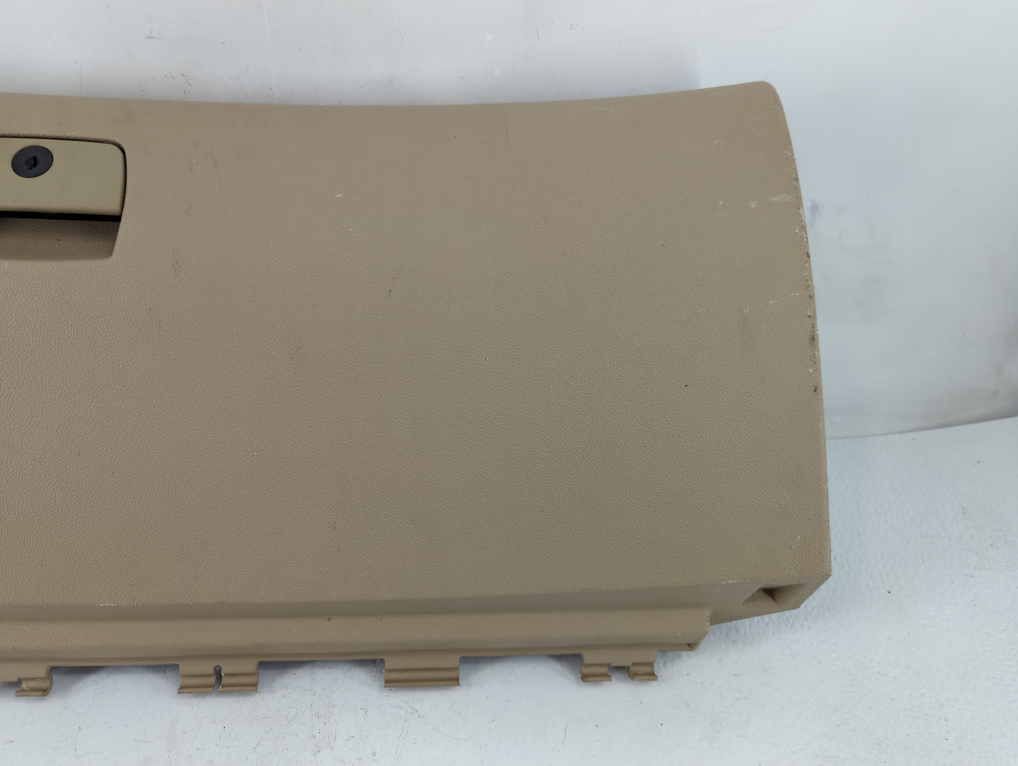 2009 Buick Enclave Passenger Glove Box Door Storage Compartment - Oemusedautoparts1.com