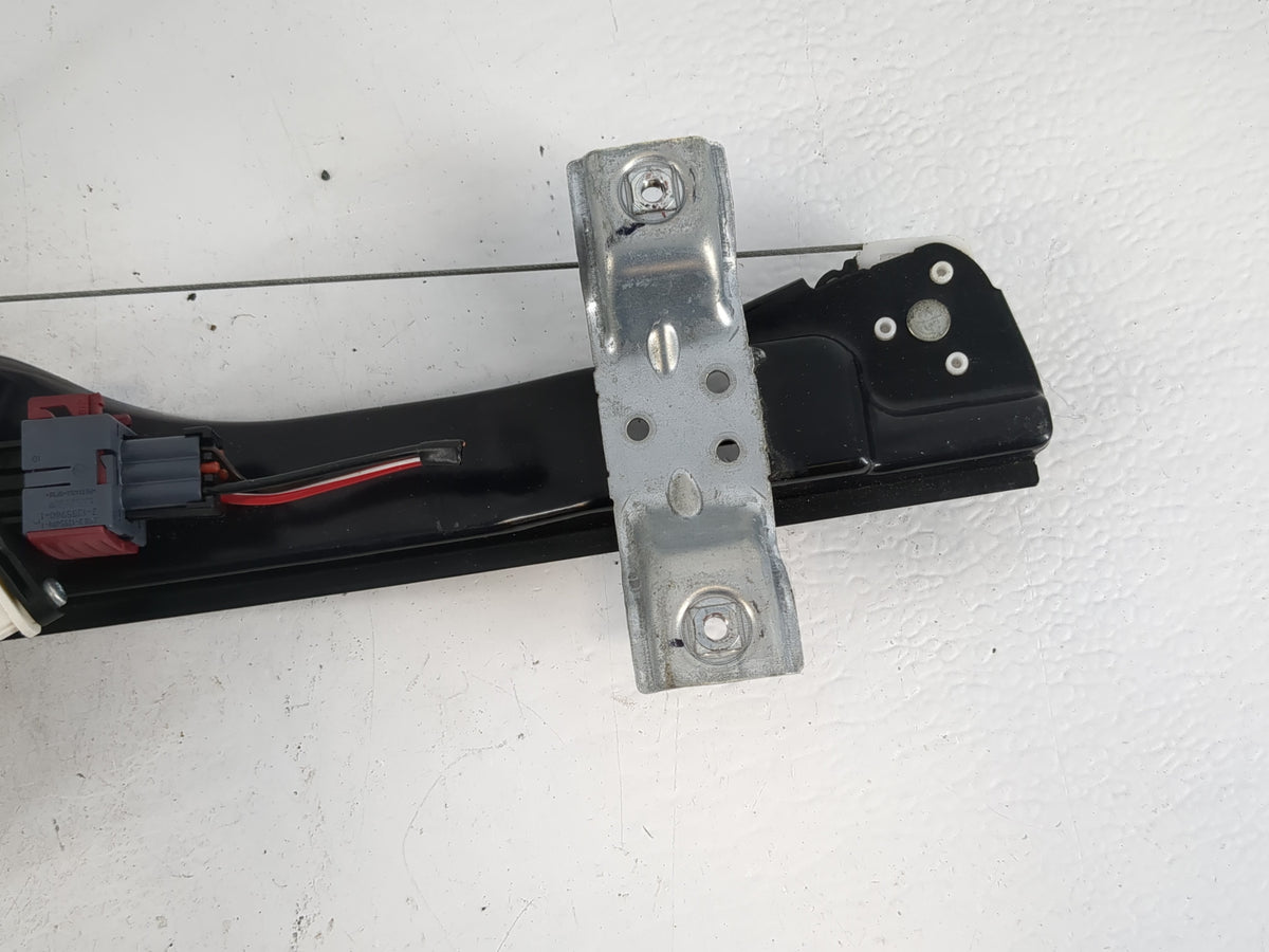 2008-2017 Buick Enclave Window Regulator Passenger Front - Oemusedautoparts1.com