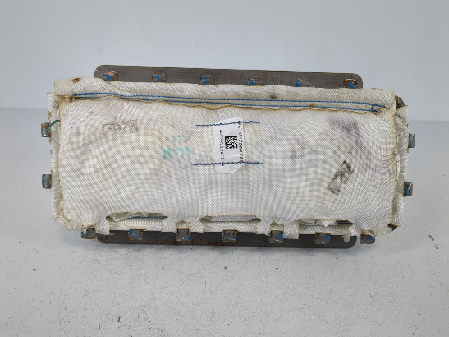 2009-2010 Buick Enclave Air Bag Passenger Right Dashboard OEM Fits Fits 2009 2010 OEM Used Auto Parts - Oemusedautoparts1.co