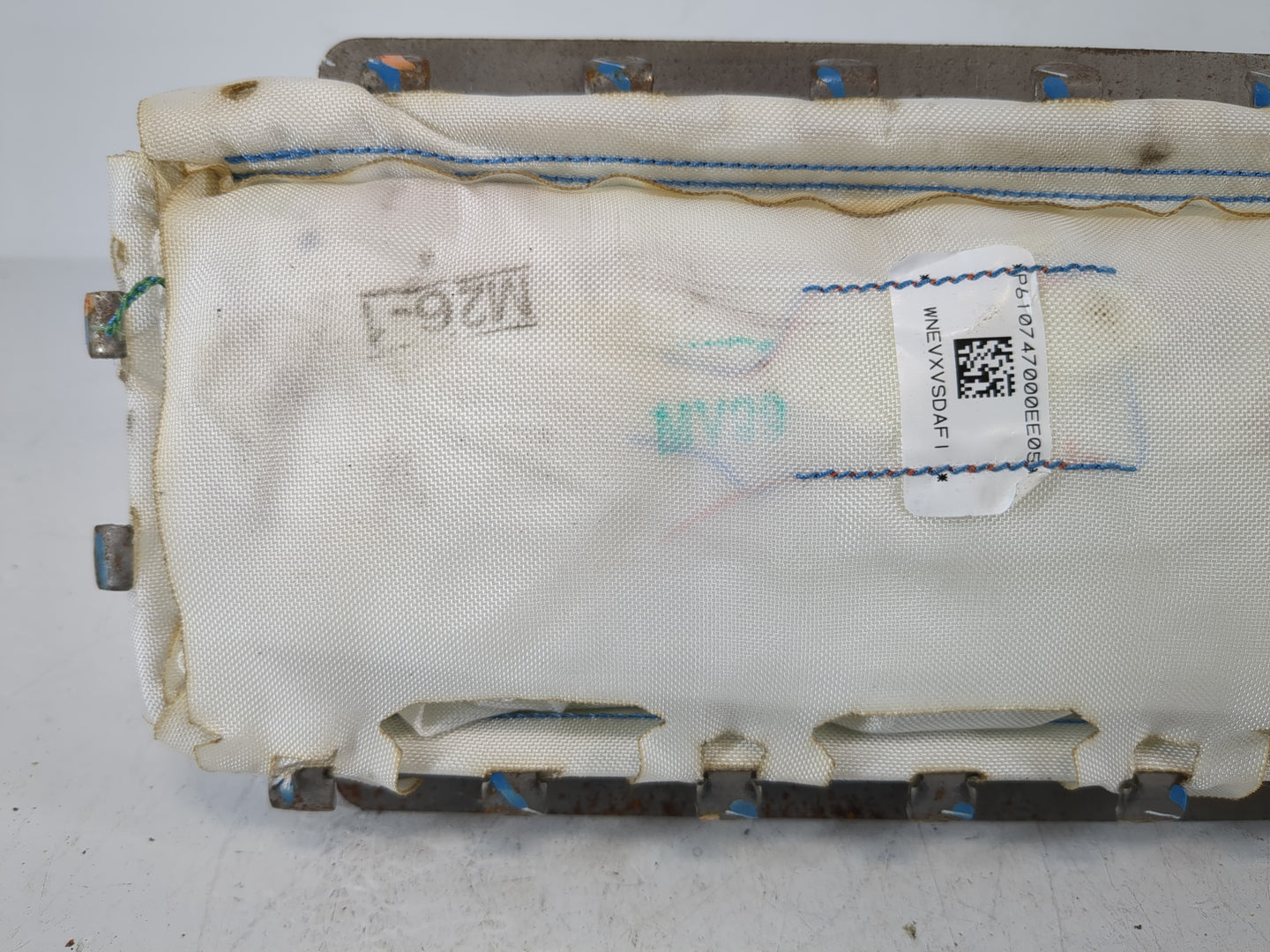 2009-2010 Buick Enclave Air Bag Passenger Right Dashboard OEM Fits Fits 2009 2010 OEM Used Auto Parts - Oemusedautoparts1.co