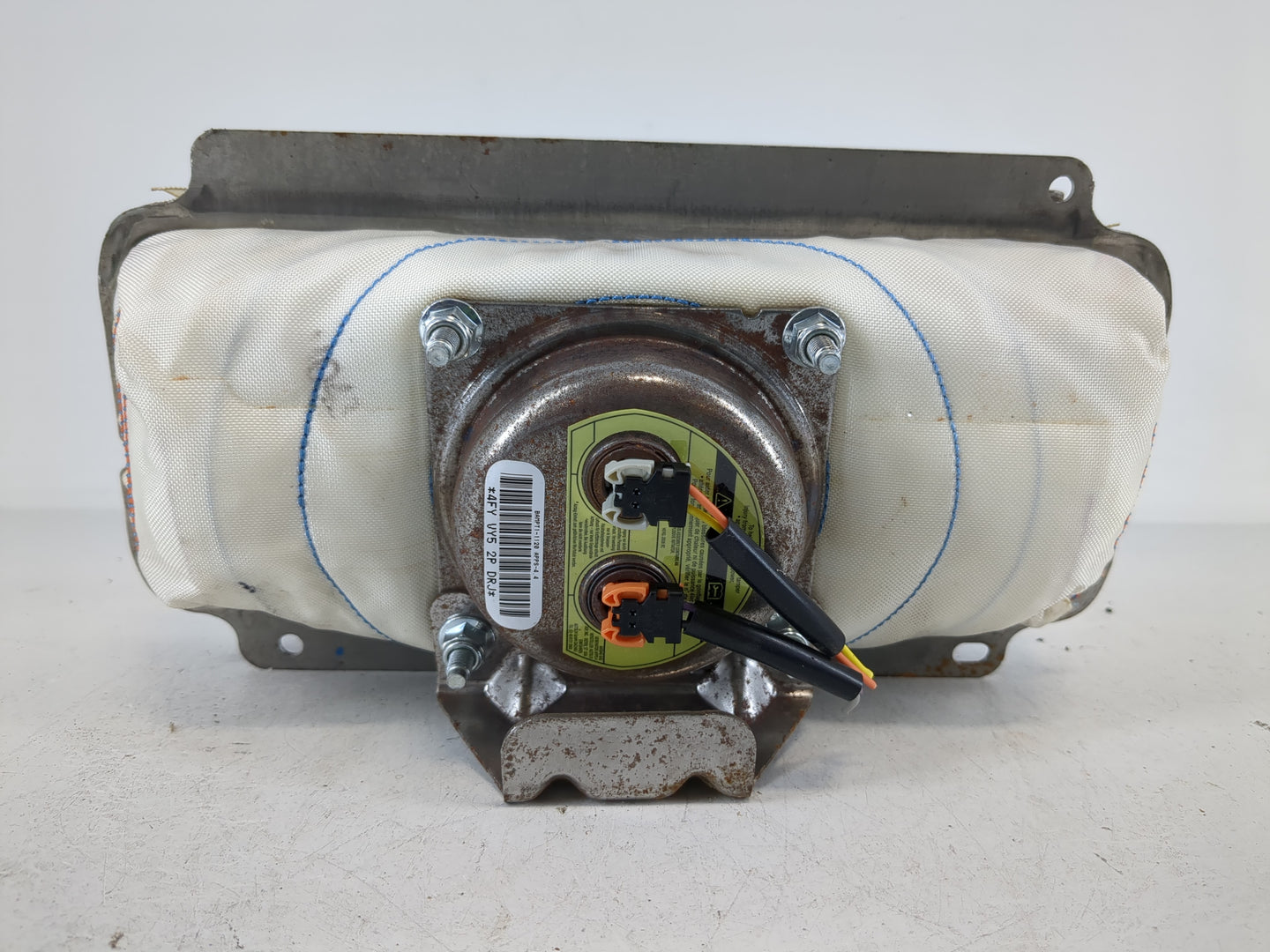2009-2010 Buick Enclave Air Bag Passenger Right Dashboard OEM Fits Fits 2009 2010 OEM Used Auto Parts - Oemusedautoparts1.co