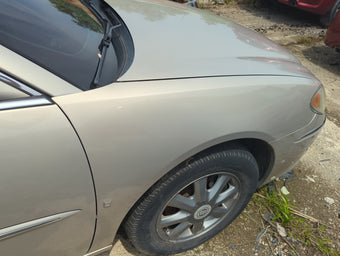 compare product 2005-2009 Buick Lacrosse Passenger Fender