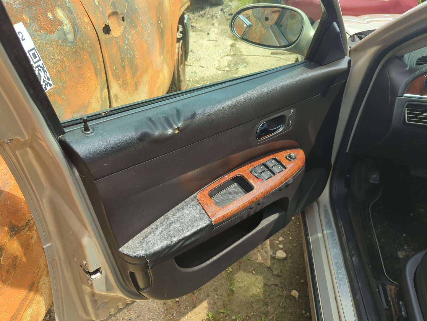 2009 Buick Lacrosse Front Left Driver Interior Door Panel Trim - Oemusedautoparts1.com