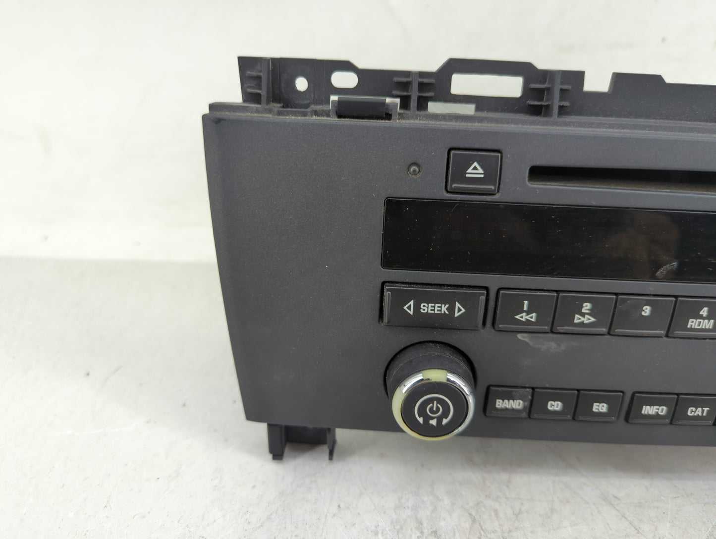 2007-2009 Buick Lacrosse Radio AM FM Cd Player Receiver Replacement P/N:25875834 Fits Fits 2007 2008 2009 OEM Used Auto Part