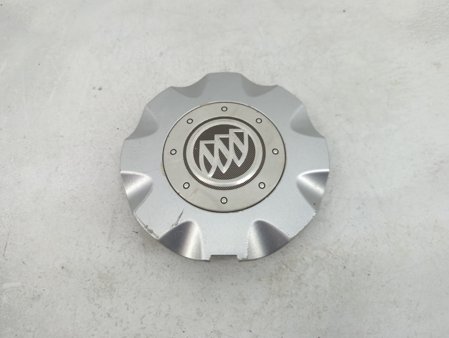 2009 Buick Lacrosse Center Cap Oem - Oemusedautoparts1.com