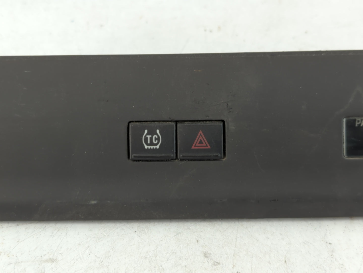2009 Buick Lacrosse Trip Hazard TCS Fuel Control Switch - Oemusedautoparts1.com